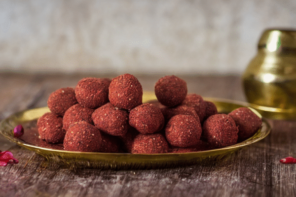 Ooty Milk Fruits And Nuts Chocolate